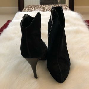 Brand new Jessica Simpson suede booties